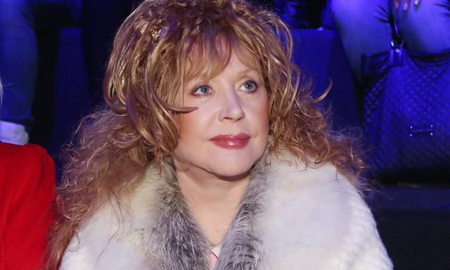 Обиженная Галкиным Пугачева в косухе и джинсах зажгла со своим стилистом