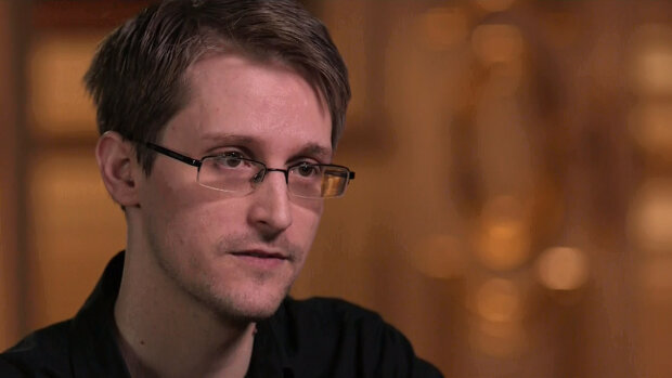 "Не люблю російську владу": Сноуден поскаржився Джо Рогану на життя в Москві