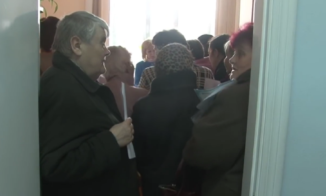 Пенсіонери. Фото: скрін youtube