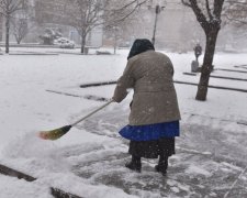 Погода на тиждень: синоптик назвала найскладніший день, накриє з головою