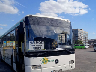 Автобус, кадр з відео