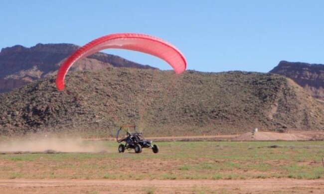 Летающий внедорожник SkyRunner начали продавать в США