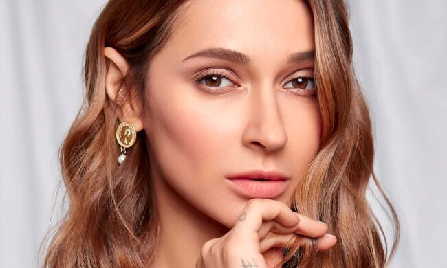 TAYANNA станцювала румбу на битому склі: як співачка підкорювала паркет, і що з цього вийшло