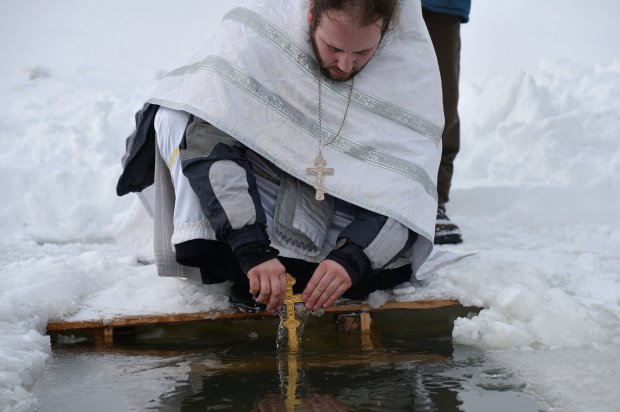 Сегодня в православии Крещение 19 января: поверья и приметы