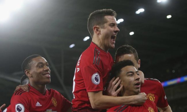 Манчестер Юнайтед в дебютной игре Сульшера разгромил Кардифф