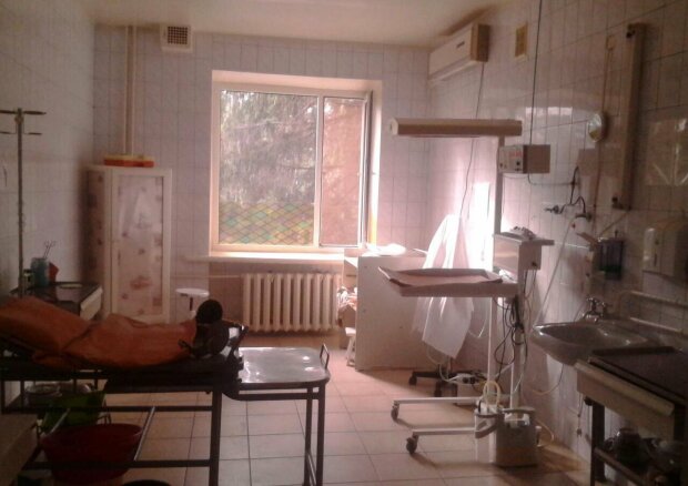 У пологовому будинку Миколаєва жінок катували голодом і вимагали грошей: "Башляй і не ридай"