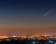 Запорізький фотограф зловив в об'єктив унікальну комету - раз на шість тисяч років