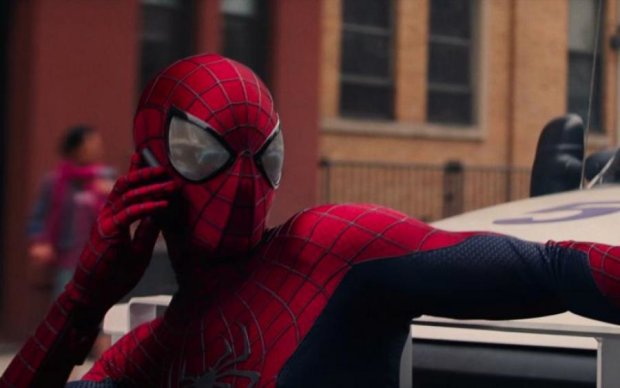 Трейлер мультфильма "Человек-паук: Через вселенные" появился в сети