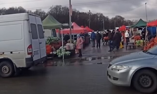 Гуртовий ринок. Фото: скриншот Youtube