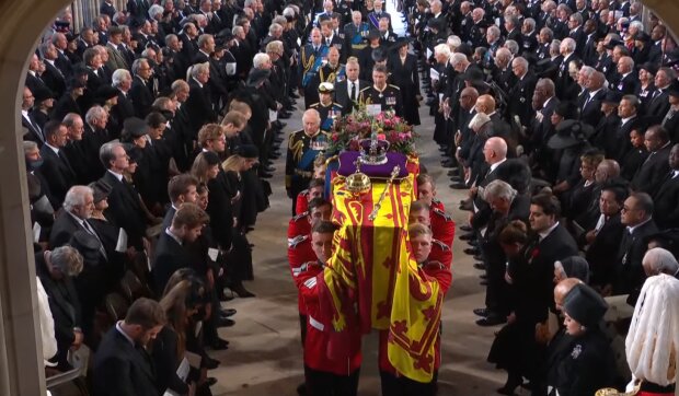 Похорон королеви Єлизавети II, кадр з відео