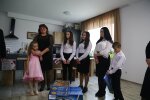 Під Тернополем шестеро дітей-сиріт знайшли маму і тата - тут завжди тепло і посмішки