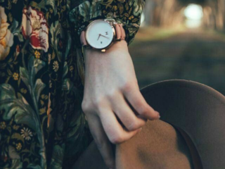 Переведення годинників, фото з вільних джерел