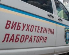 Більше 50 людей евакуювали через «замінування» банку в Одесі