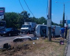 Дикі перегони автобусів під Києвом убили двох людей: фото

