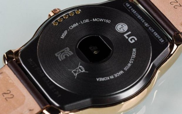 Samsung і LG оголосили війну Apple на ринку годинників