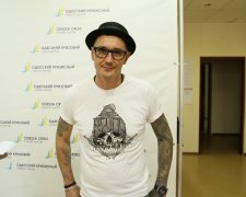 Охрана Kadorr Group объявила охоту на одесского активиста Домбровского