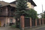 Туристи заполонили Карпати в розпал карантину - градусник, літри антисептику та вечірки просто неба