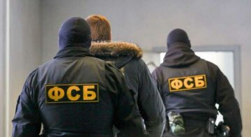 ФСБ затримали проукраїнську кримчанку: "шиють" сепаратизм