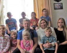Багатодітна родина переселенців подала приклад людяності
