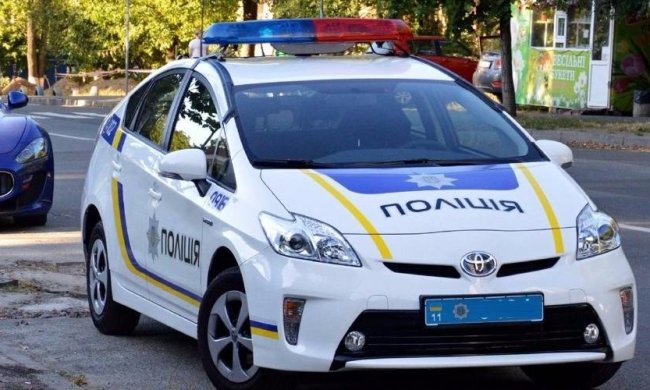 Сім'я із Дніпра нарвалася на бидло-копів по дорозі на відпочинок: "Запам'ятовуй і бійся", дике відео