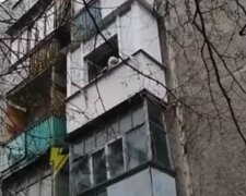 В Харькове пенсионерка выбросилась из окна на глазах у остолбеневших школьников: "Пожалуйста, не надо!"