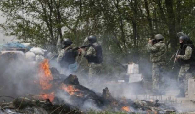 Бойцы АТО сдерживают натиск боевиков под Зайцево