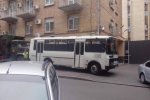 Центр Києва заполонила військова техніка