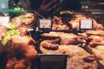 Продукти, супермаркет. Фото: скриншот з відео