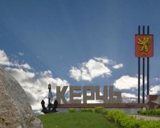 Керченський міст розвалюється на очах: фото