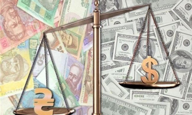 Без підтримки МВФ долар подорожчає на 2 гривні 