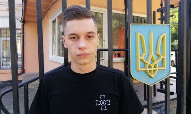 Украинский моряк рассказал, как его лечили "тюремщики" из России: "Грязными руками в открытые раны"
