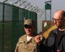 Космические цифры: сколько украинцы выложили за "стену Яценюка"