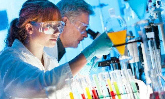 Во все тяжкие: причудливые химики получили спирт из воздуха