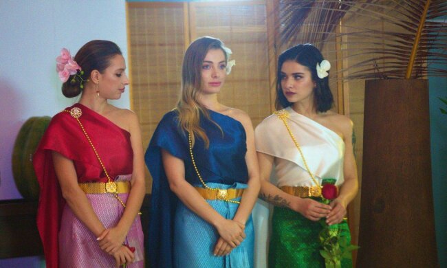 Золотий подарунок, пристрасний поцілунок і день народження друга - як пройшли побачення на "Холостяк-10" у Таїланді