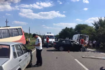 Озвірілий одесит повторив "подвиг" Зайцевої, зніс нещасних просто на переході: очевидці дістали камери