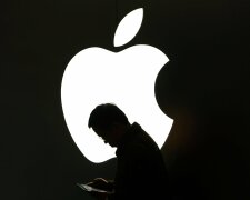 Apple, 112 Україна