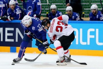 Букмекери назвали фаворита матчу Швейцарія - Франція на ЧС-2017 з хокею