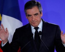 Кандидат в президенты Франции ушел из политики
