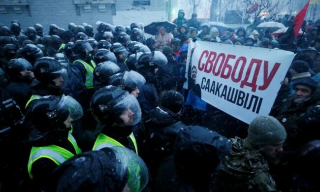 Янукович вовремя сбежал: сторонник Саакашвили обратился к властям