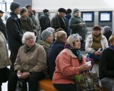 Скидываемся для богатых: у кого в Украине отберут субсидии