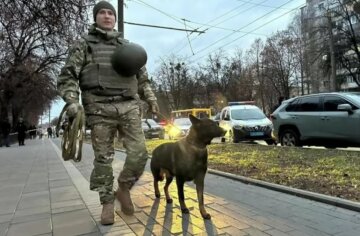 Взрыв в ТЦК Ровно, фото - Национальная полиция