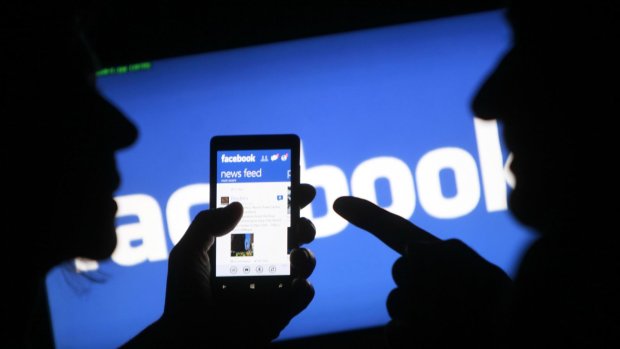 Facebook дал масштабный сбой: что происходит