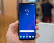 Samsung Galaxy S10+