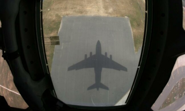  Україна закрила небо для рейсів з Росії до Сирії