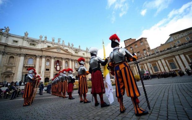 Бог видит: главный домогатель Ватикана может забыть об индульгенции