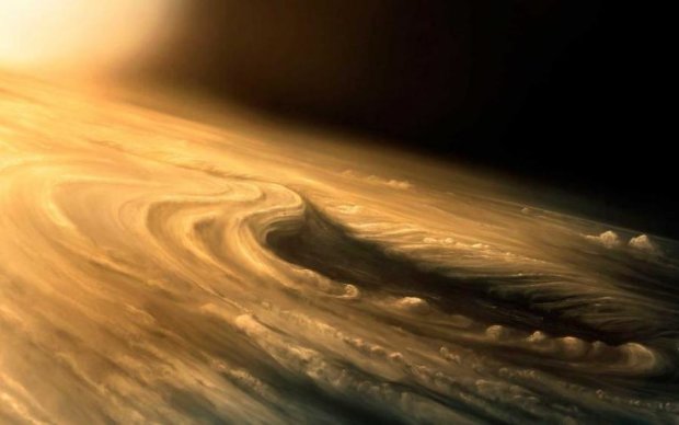 NASA показало "перламутровий" ураган на Юпітері