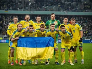 Новый тренер сборной Украины Мальдера во время матча против Польши