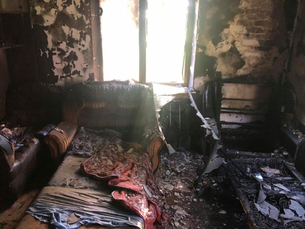 На Львовщине вспыхнул дом с детьми, родители не успели: "Потеряли своего ангелочка"
