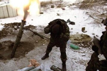 Бойовики бомбили українські позиції з танків і мінометів