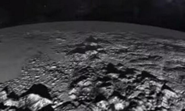 NASA показало Плутон вблизи